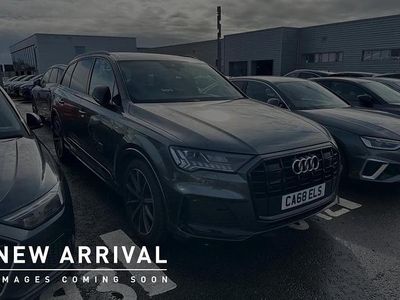 Used Audi Q7 Black Edition 281 HP (206 kW) 2022 Grey SUV