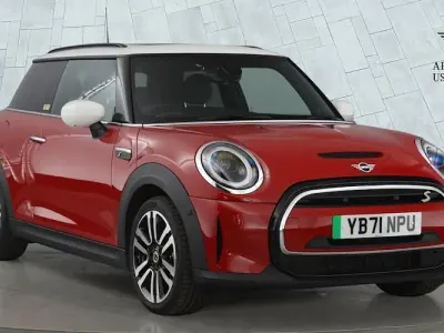 Used Mini Cooper S Level 3 135 kW (184 HP) 2022 Red Hatchback