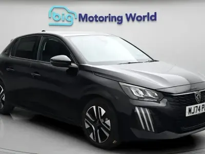 Used Peugeot 208 Allure 101 HP (74 kW) 2024 Black Hatchback