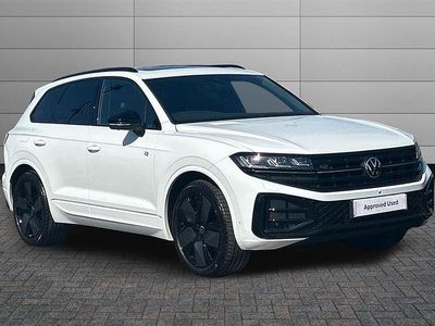 Used VW Touareg Black Edition 286 HP (210 kW) 2024 Pure white SUV