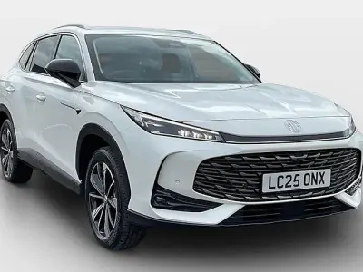 Used MG HS Trophy 170 HP (125 kW) 2025 White SUV