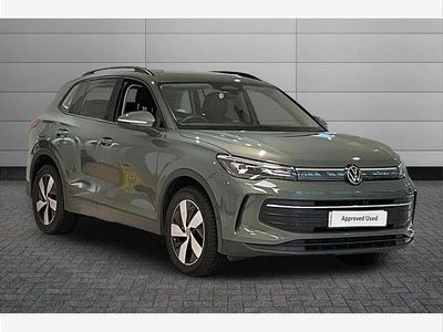 Used VW Tiguan Edition 150 HP (110 kW) 2024 Green SUV