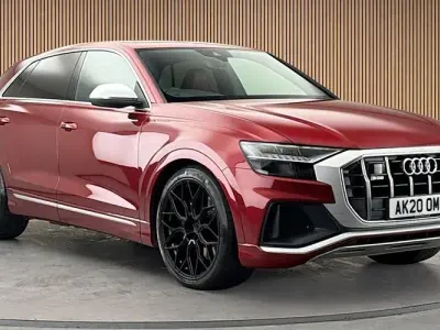 Used Audi SQ8 Sport 435 HP (319 kW) 2020 Matador red SUV