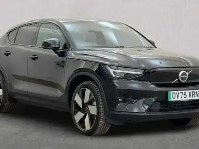 Usado Volvo EC40 Ultra 185 kW (252 HP) 2025 SUV