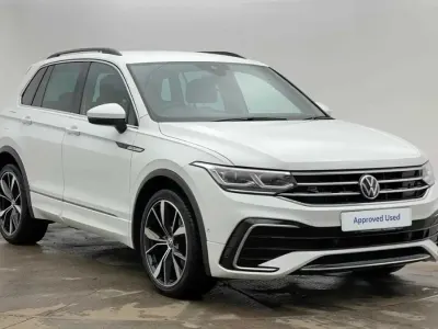 Used VW Tiguan R-line 150 HP (110 kW) 2023 Pure white SUV