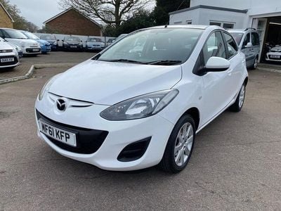 Used Mazda 2 102 HP (75 kW) 2011 White Hatchback