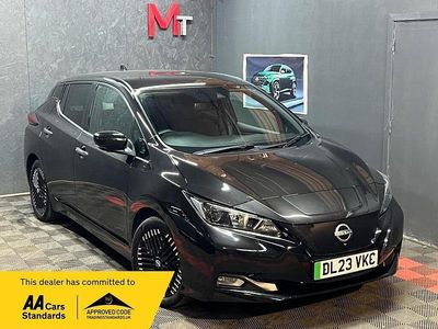 Gebraucht Nissan Leaf N-Connecta 110 kW (150 PS) 2023 Schwarz Kleinwagen