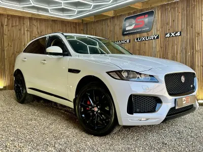 Used Jaguar F-Pace Supercharged 380 HP (279 kW) 2017 White SUV