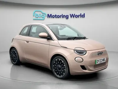Used Fiat 500e La Prima 86 kW (118 HP) 2022 Gold Hatchback
