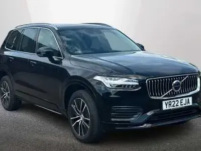 Used Volvo XC90 Momentum 235 HP (172 kW) 2022 SUV