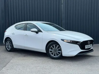 Used Mazda 3 Center-Line 122 HP (89 kW) 2023 White Hatchback