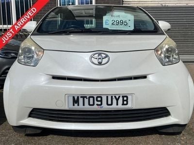 Toyota iQ