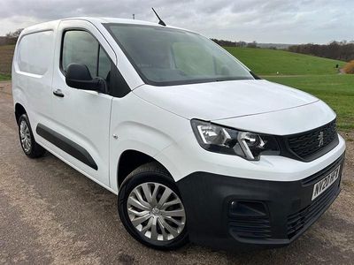 White Used 2020 Peugeot Partner MPV | £7,690 (Good price)