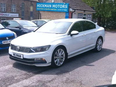 Usado VW Passat R-line 150 HP (110 kW) 2015 Branco Sedan