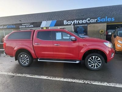 Red Used 2016 Nissan Navara N-Connecta Pickup | £6,495 (Good price)