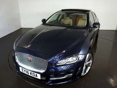 Jaguar XJ