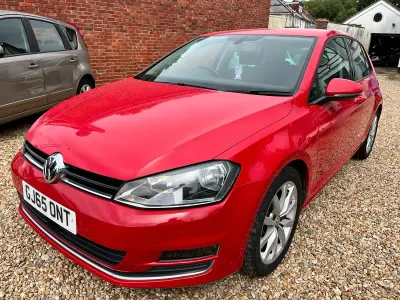 Used VW Golf VII GT 150 HP (110 kW) 2015 Red Hatchback