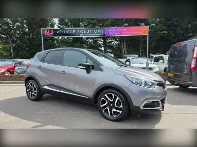 Used Renault Captur Dynamique 90 HP (66 kW) 2016 Grey SUV