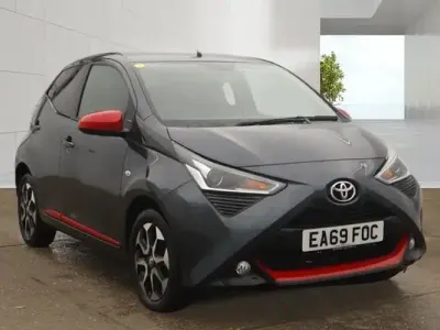 Used Toyota Aygo Trend 72 HP (52 kW) 2019 Grey Hatchback