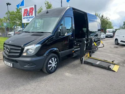 Usado Mercedes Sprinter 2014 Preto Van