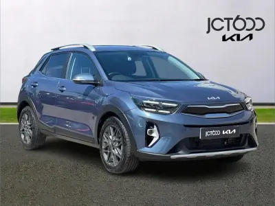 Used Kia Stonic 98 HP (72 kW) 2024 Blue SUV