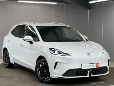 New MG MG4 EV 117 kW (160 HP) 2026 White Hatchback