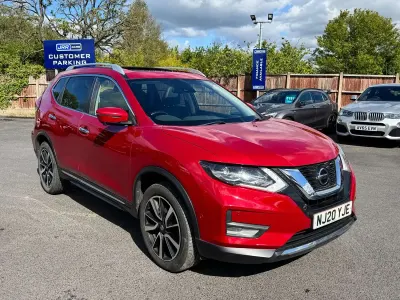 Used Nissan X-Trail Tekna 150 HP (110 kW) 2020 Red SUV