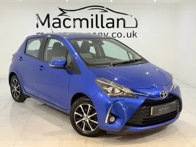 Gebraucht Toyota Yaris 111 PS (81 kW) 2018 Blau Kleinwagen