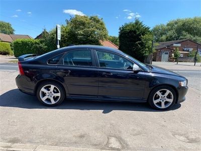 used Volvo S40 D2 R-DESIGN 1.6 ** TWO TONE LEATHER * SERVICE HISTORY **35 ROAD TAX** Saloon