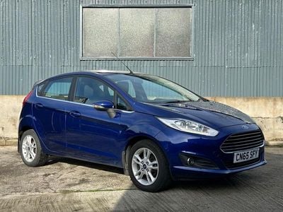 Blue Used 2015 Ford Fiesta Zetec Hatchback | £5,999 (Fair price)