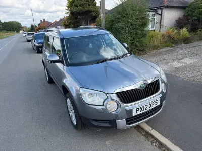 Used Skoda Yeti Elegance 138 HP (101 kW) 2012 Grey SUV
