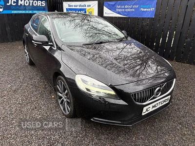 Used Volvo V40 Inscription 2019 Black Hatchback