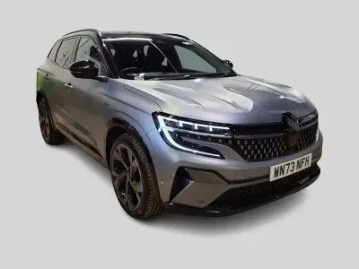 Used Renault Austral Iconic Esprit Alpine 200 HP (147 kW) 2023 Grey/black SUV