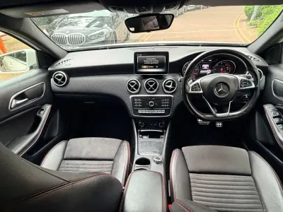 Käytetty Mercedes A200 AMG line 2015 Valkoinen Viistoperä