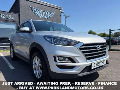 Used Hyundai Tucson SE 132 HP (97 kW) 2019 Silver SUV
