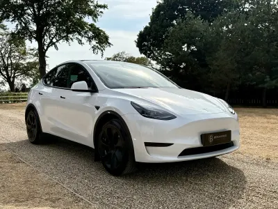 Used Tesla Model Y RWD 219 kW (299 HP) 2023 White SUV