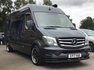 Used Mercedes Sprinter 129 HP (94 kW) 2017 Grey Van