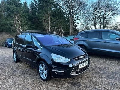 Black Used 2010 Ford S-MAX Titanium MPV | £2,895 (Good price)
