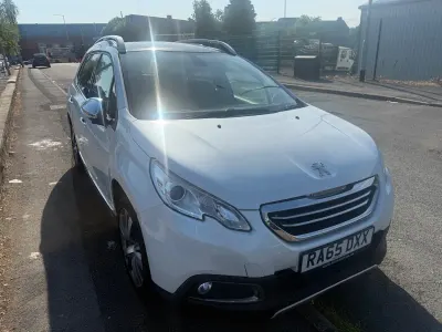 Used Peugeot 2008 2015 White SUV