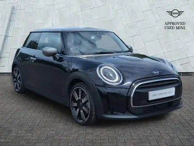 Used Mini Cooper Exclusive 134 HP (98 kW) 2023 Black Hatchback