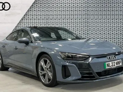 Used Audi e-tron GT quattro Comfort 389 kW (530 HP) 2022 Grey Sedan