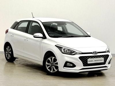 Used Hyundai i20 Edition 84 HP (61 kW) 2019 White Hatchback