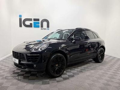 Black Used 2016 Porsche Macan S SUV | £25,995 (Super price)