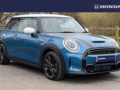 Used Mini Cooper S Exclusive 176 HP (129 kW) 2024 Blue Hatchback