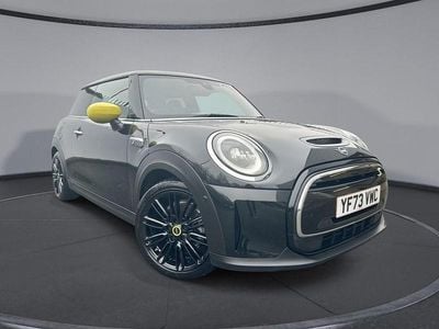 Used Mini Cooper SE Hatch 135 kW (184 HP) 2023 Black Hatchback