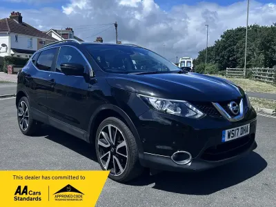 Used Nissan Qashqai Tekna 130 HP (95 kW) 2017 Black SUV