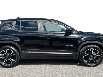 Used Jeep Avenger Altitude 100 HP (73 kW) 2025 Black SUV