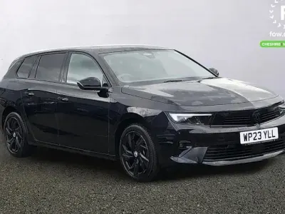 Used Vauxhall Astra 131 HP (96 kW) 2023 Black Estate