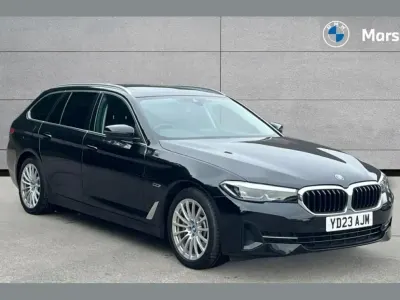 Used BMW 530e Comfort Edition 292 HP (214 kW) 2023 Black Estate