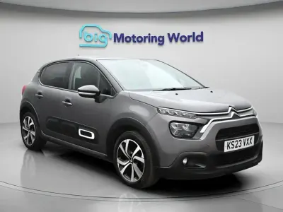 Begagnad Citroën C3 PureTech 110 HK (80 kW) 2023 Grå Halvkombi